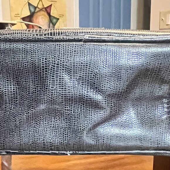 Lancome Paris Large Black Embossed Toiletries/Cosmetic/Medication Bag Purse - Picture 6 of 7